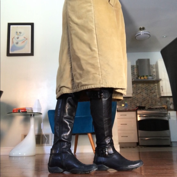 Vintage Shearling Trench Coat - Picture 3 of 11